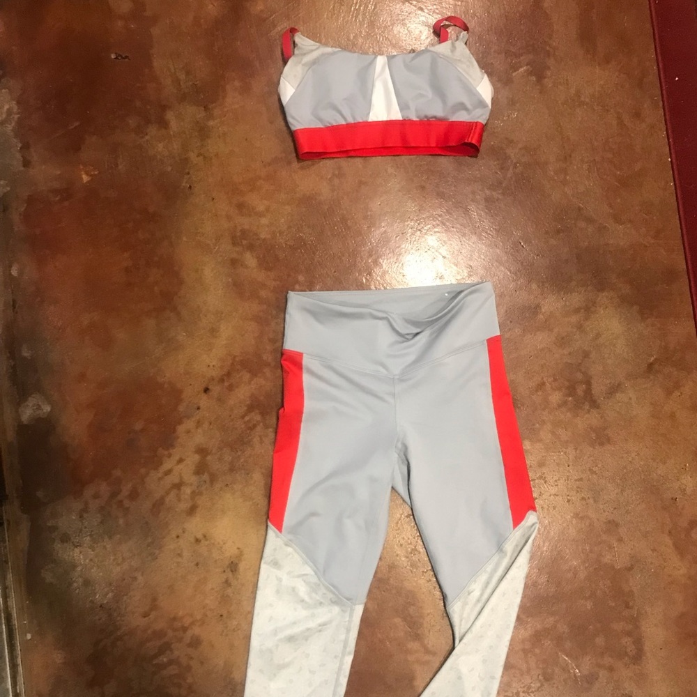 Sports wear set